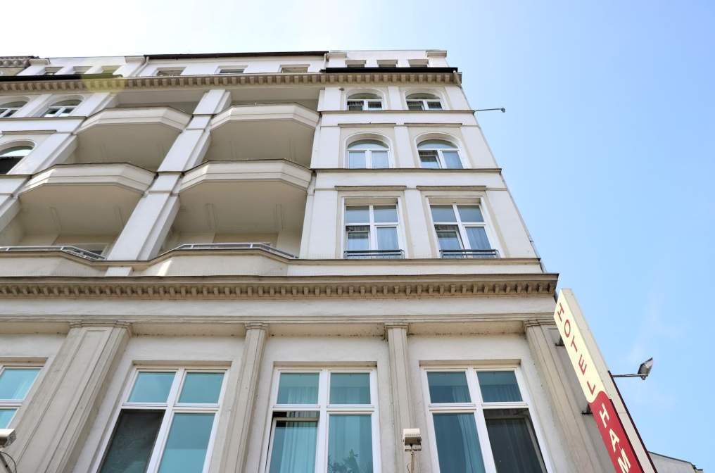 - The Niu, Fusion St. Georg By Ihg Hotel Hamburgo